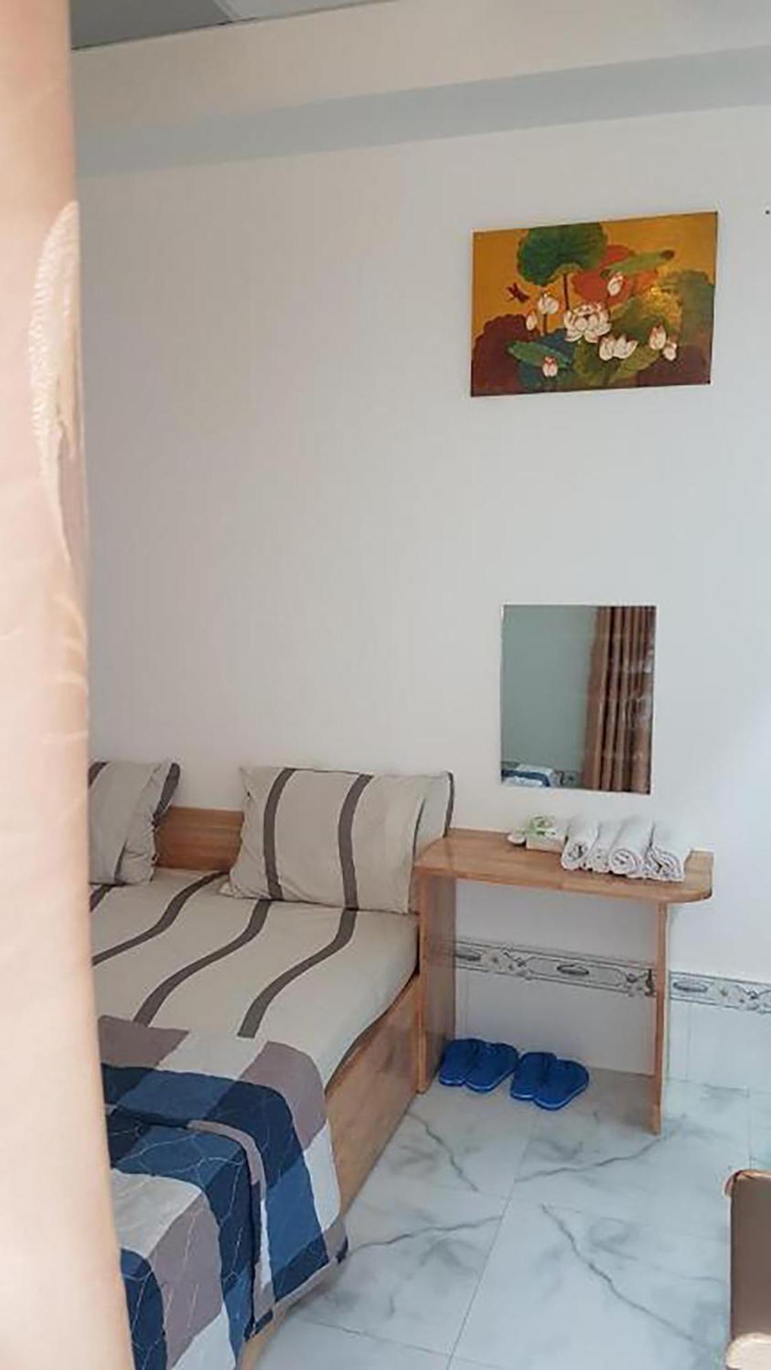 Giong Tu Dien Hoa Lan Motel & Homestay מראה חיצוני תמונה